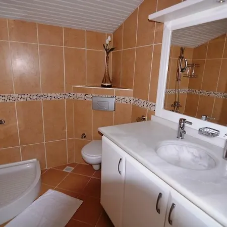 Fairways Private Pool & Garden Villa *